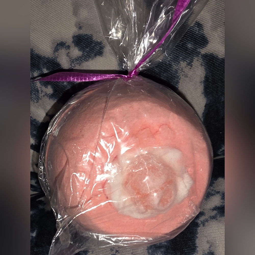Combination Bath Bomb And Soap In Peach